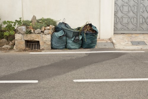 Commercial waste disposal solutions for businesses
